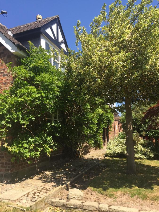 Rylands Farm Guest House 威姆斯洛 外观 照片