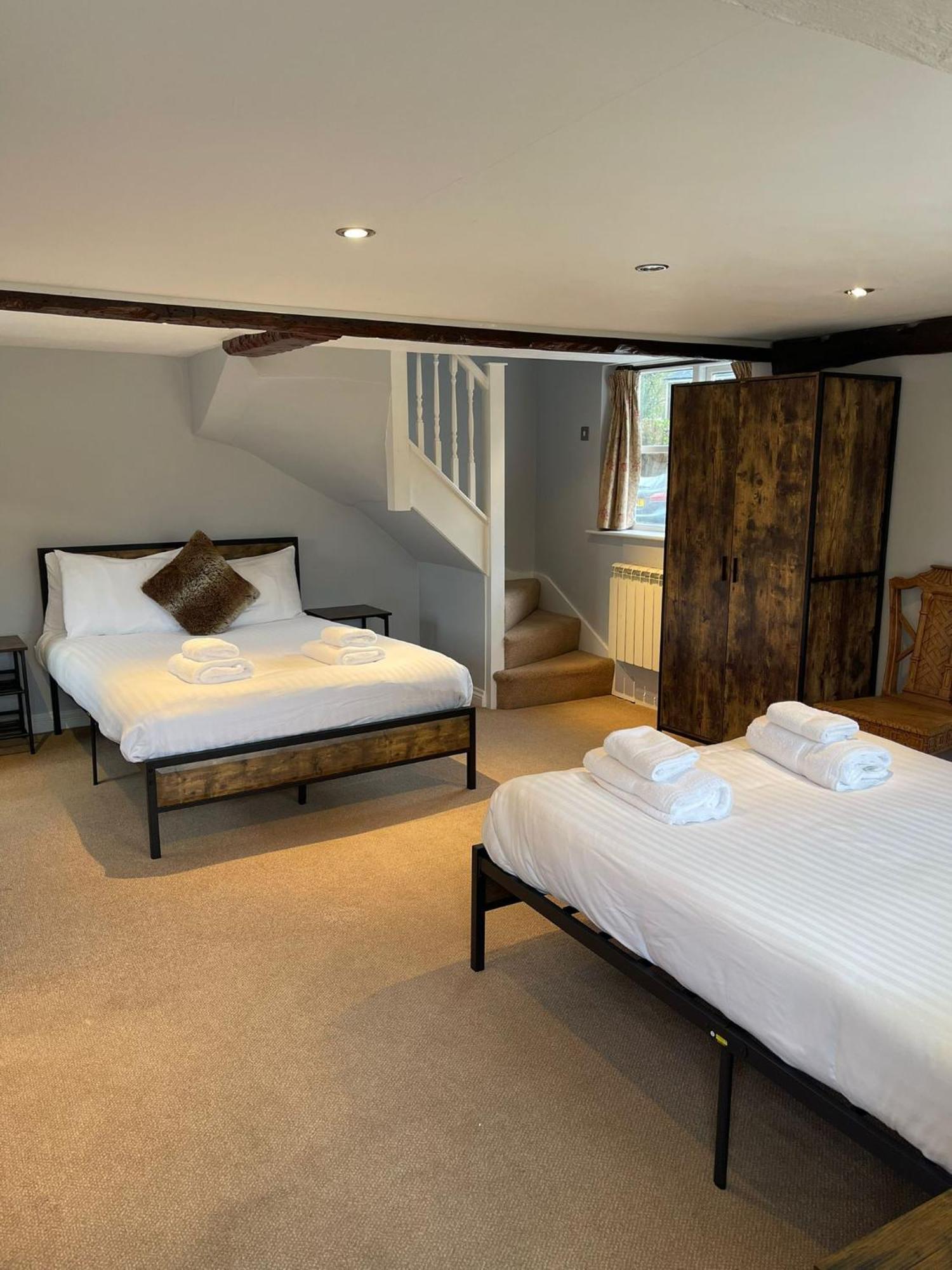 Rylands Farm Guest House 威姆斯洛 外观 照片
