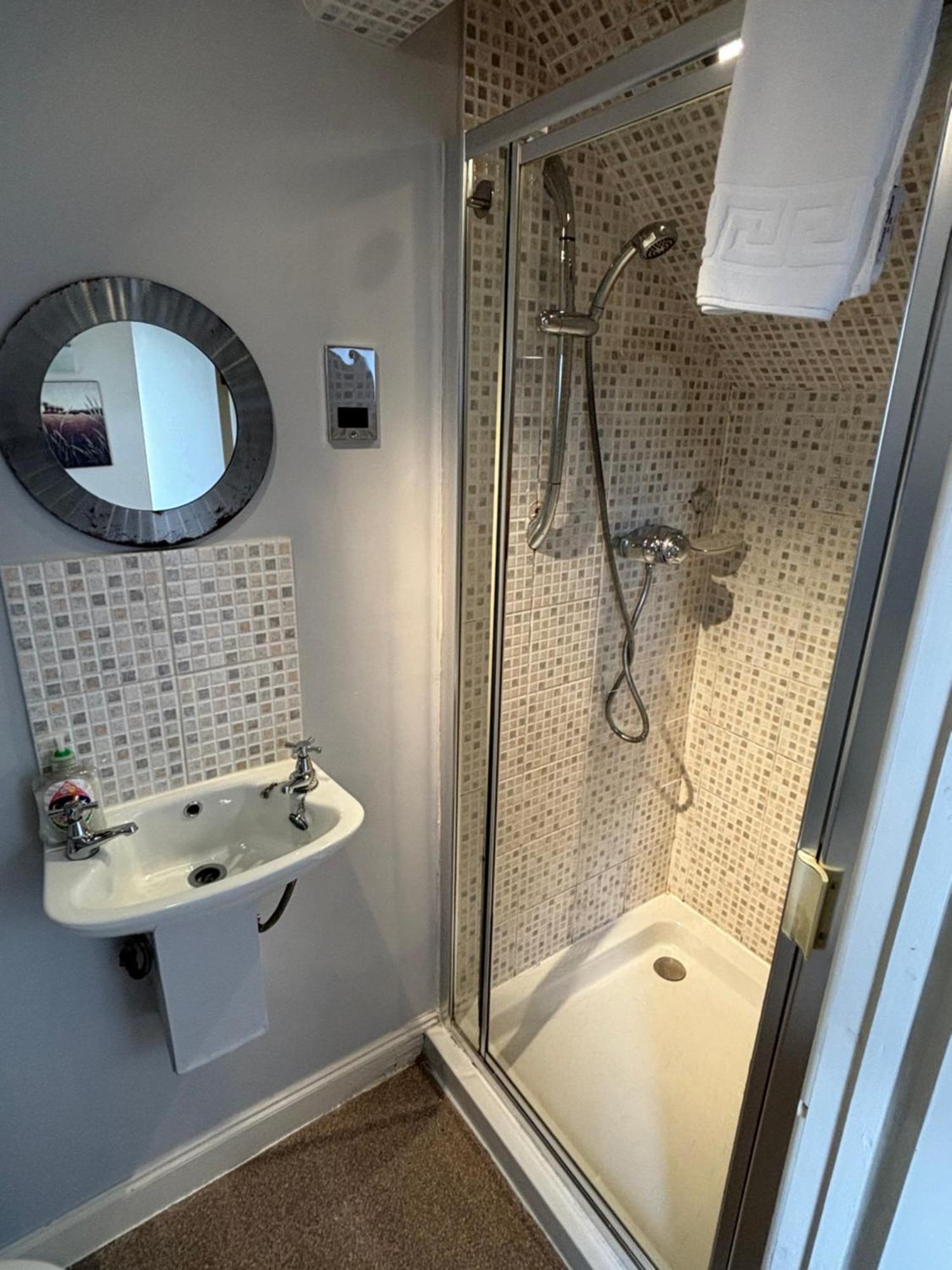 Rylands Farm Guest House 威姆斯洛 外观 照片